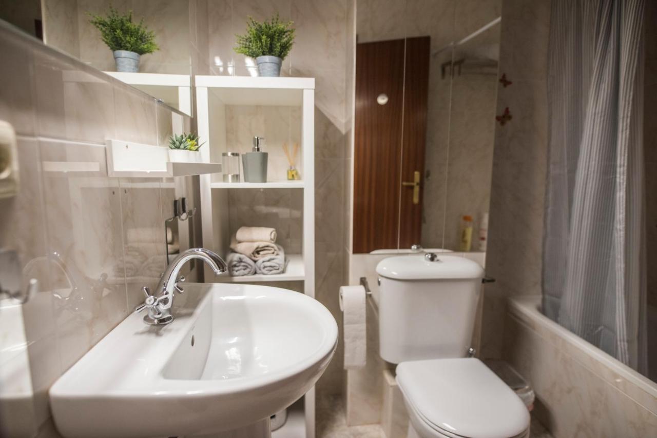 Apartamento Plaza De La Laguna By Dulce Аямонте Екстериор снимка